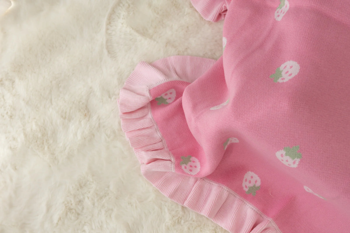 Frilly Knit Blanket | Strawberry Kisses