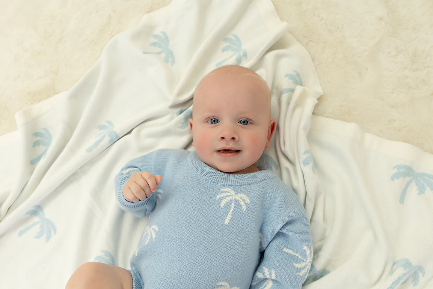 Reversible Knit Blanket | Ocean Palms