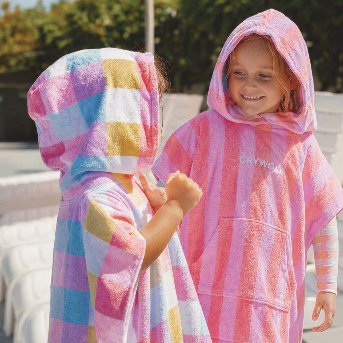 Hooded Towel Flamingo Stripe