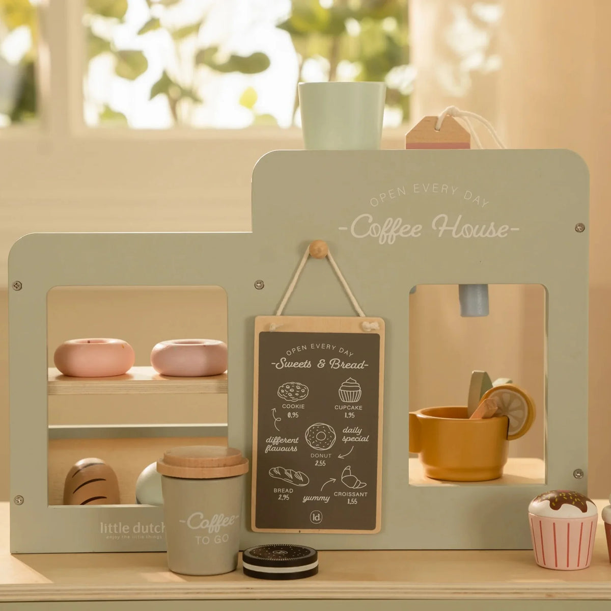 Wooden Play Coffee Corner