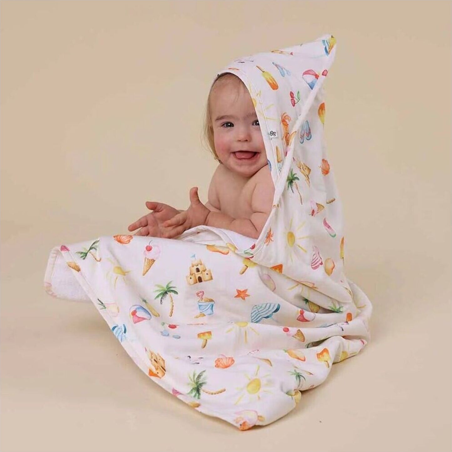 Beach Fun Organic Hooded Baby Towel – children's product by Snuggle Hunny Kids | Aster & Ruby