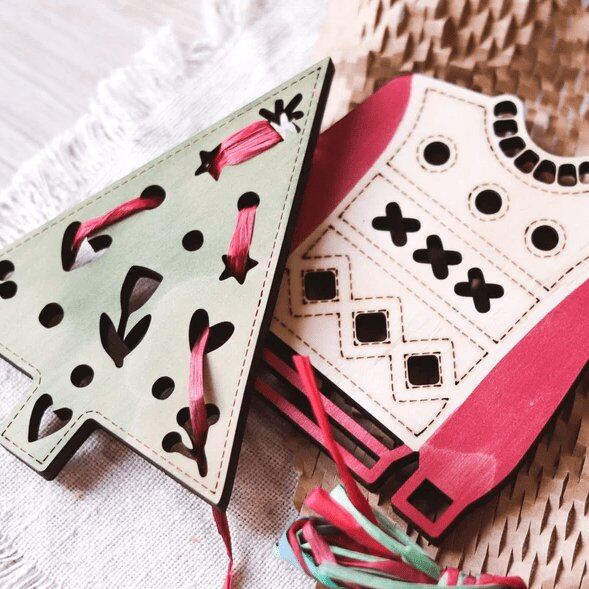 Christmas Threading Shapes Tree – Aster & Ruby