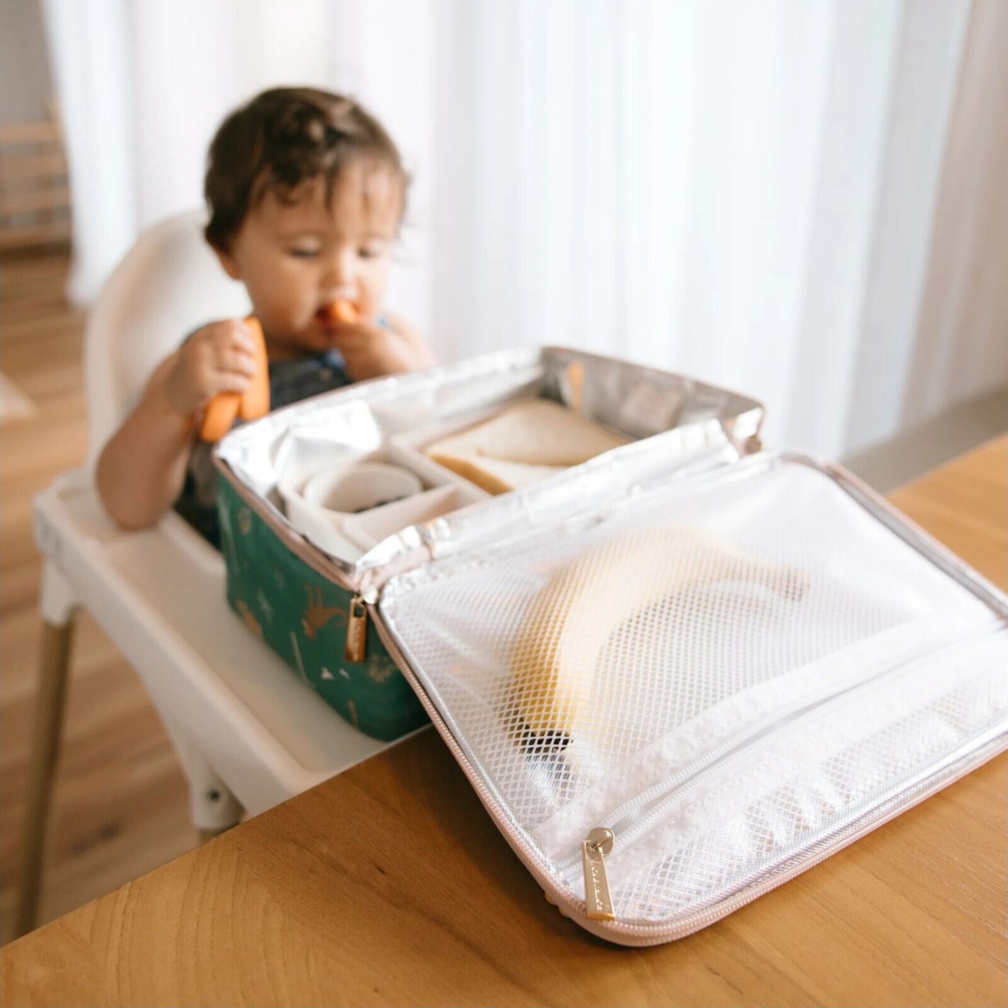 Dinos Large Lunch Bag – insulated kids lunch bag by Fox & Fallow | Aster & Ruby