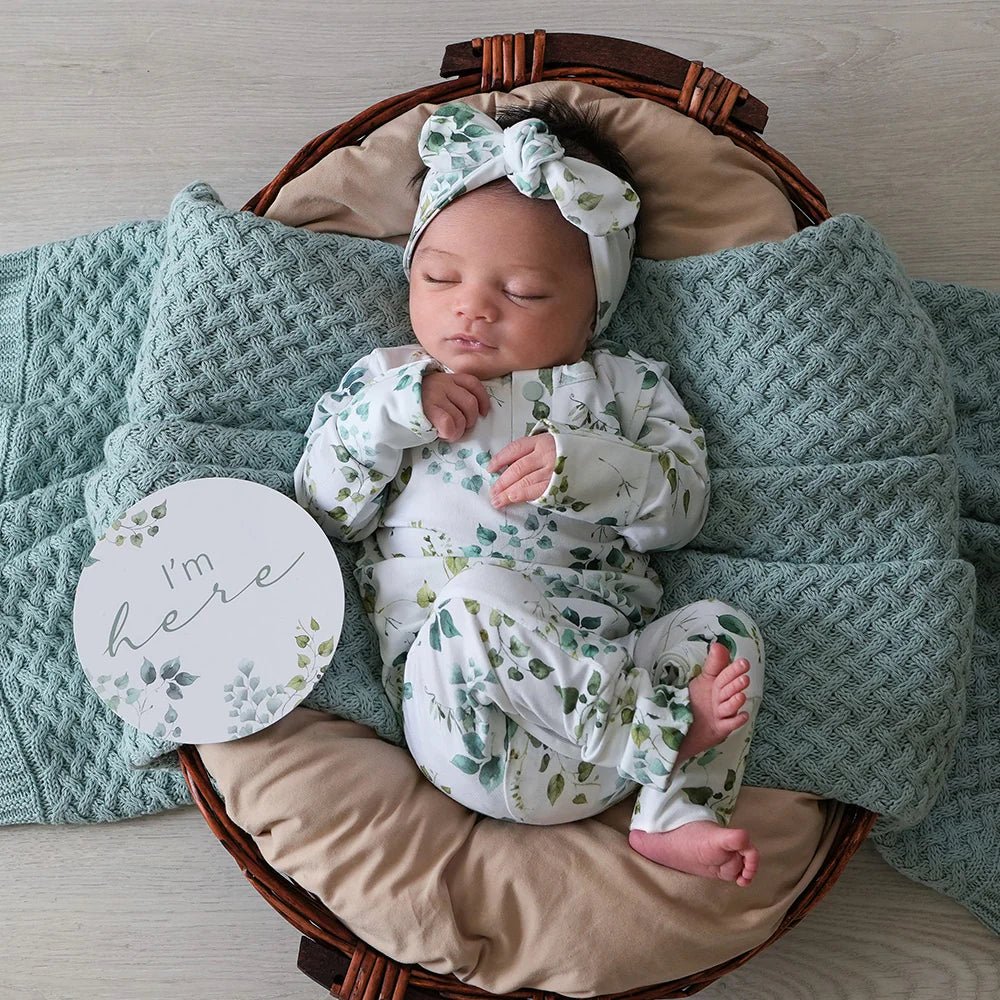 Eden & Olive Reversible Milestone Cards - Aster & Ruby