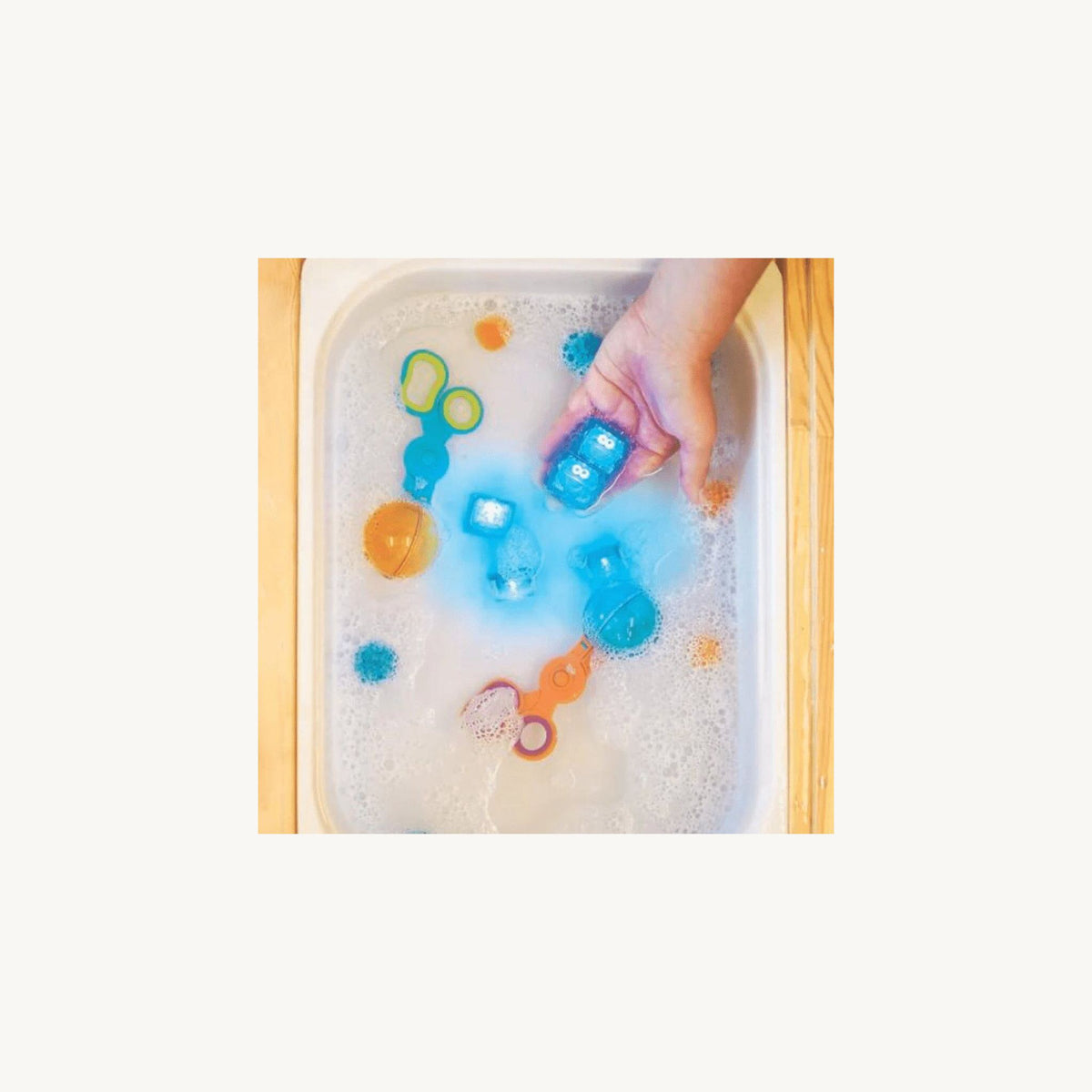 Jellystone Glo Pal Cubes Blue Blair | Aster & Ruby
