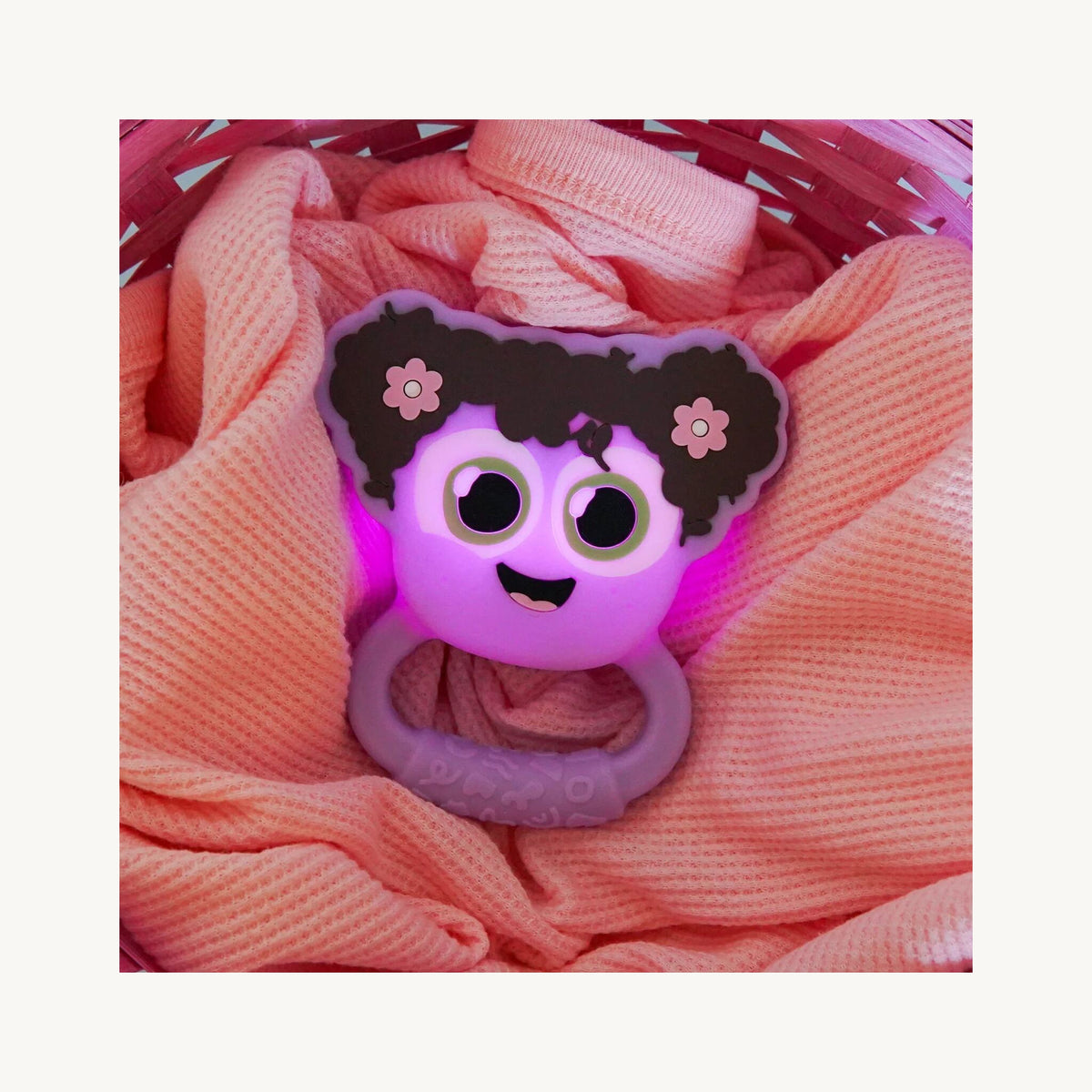 Jellystone Glo Pal Light Up Rattle Lumi | Aster & Ruby