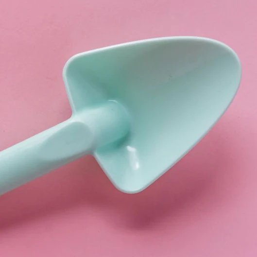 Little Diggers Beach Spade Mint-Aster & Ruby
