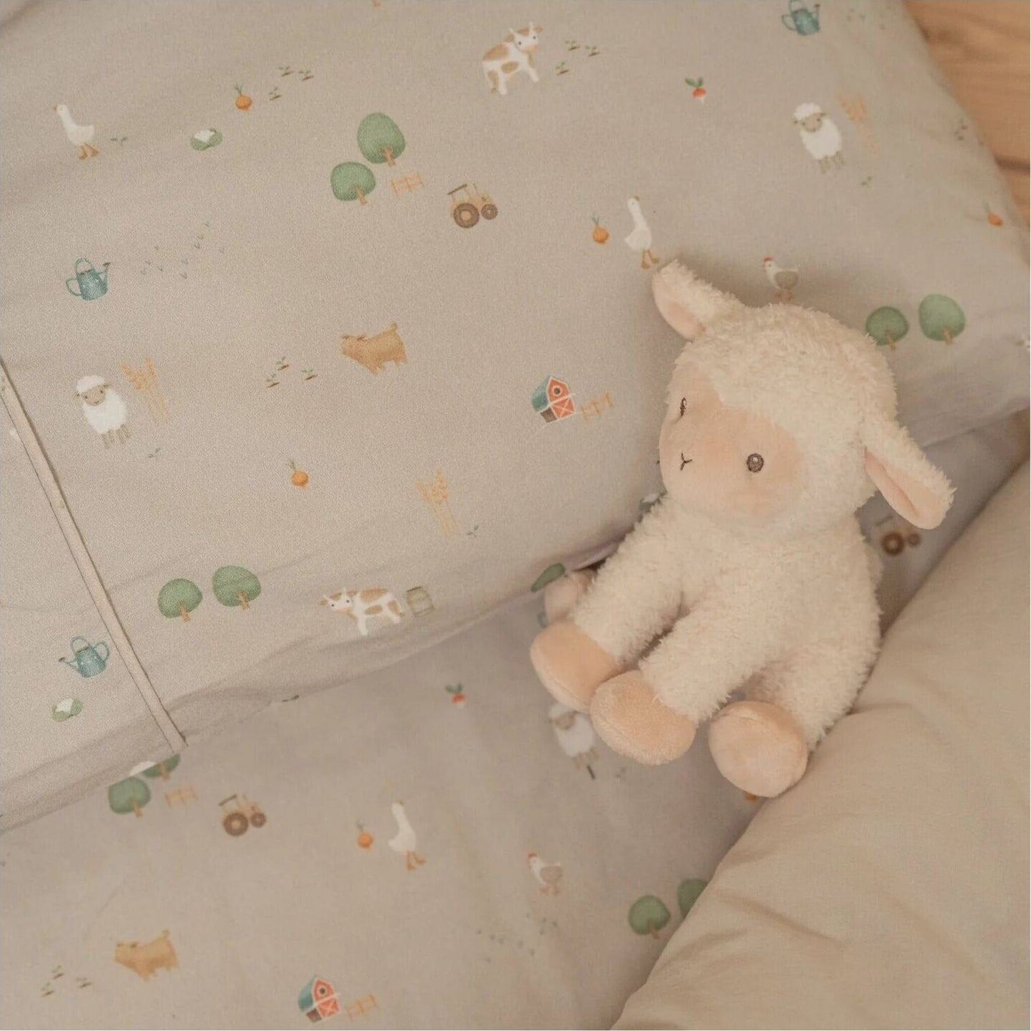 Little Farm Cuddle Sheep 17cm – children's product by Little Dutch | Aster & Ruby