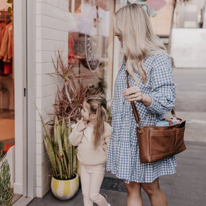 Signature Pram Caddy Tan – Aster & Ruby