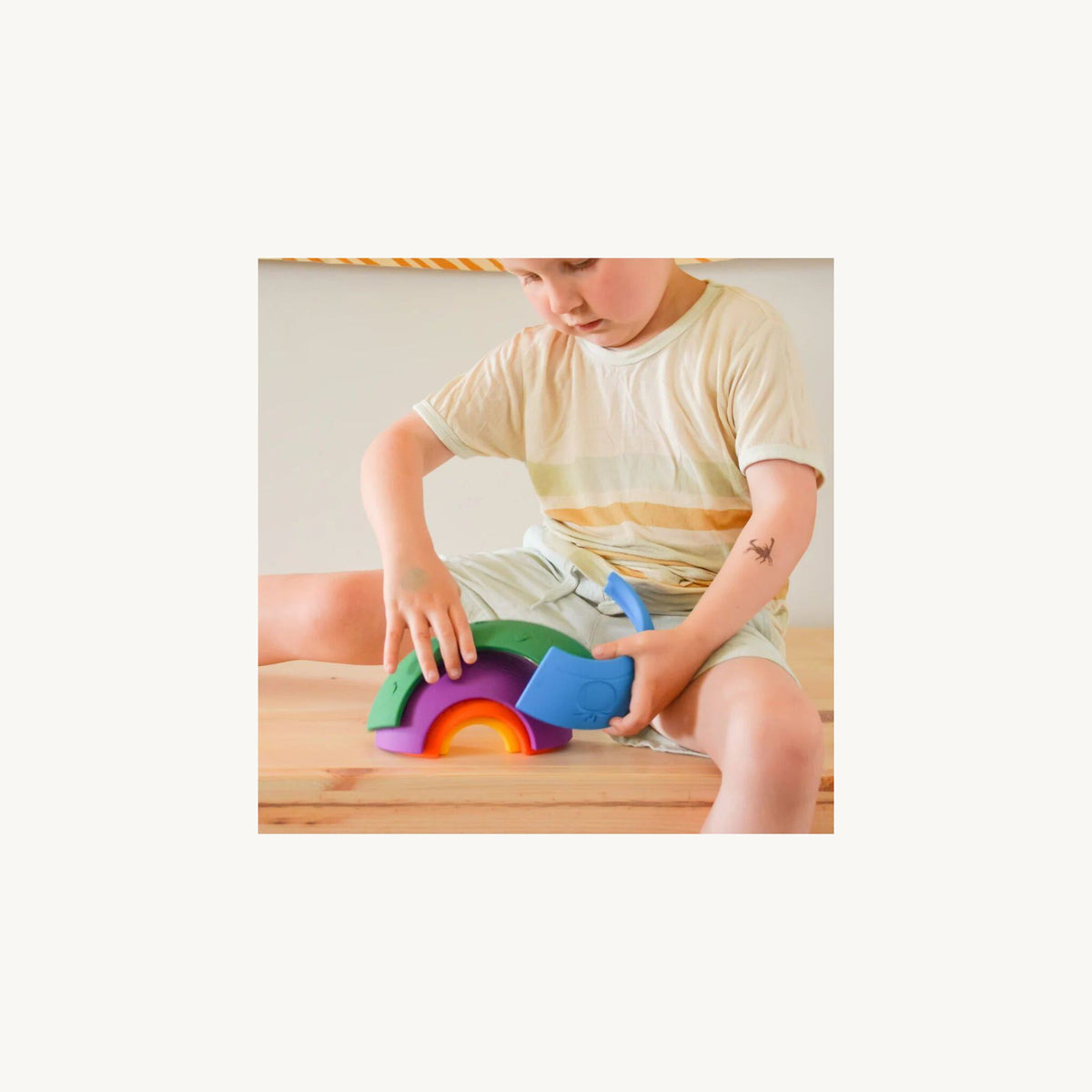 Jellystone Over The Rainbow Earth | Aster & Ruby