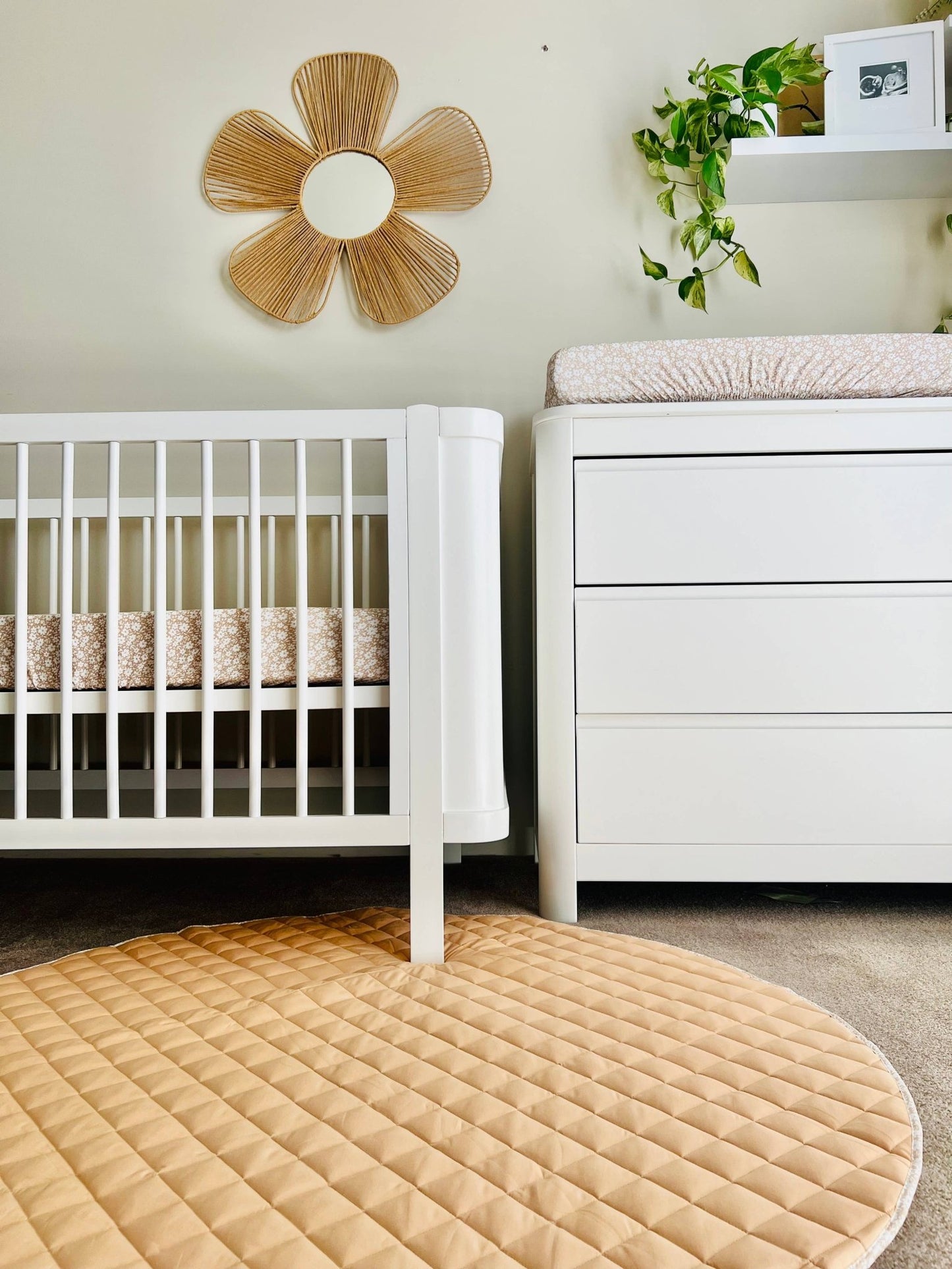 Padded Waterproof Playmat Bethany - Aster & Ruby