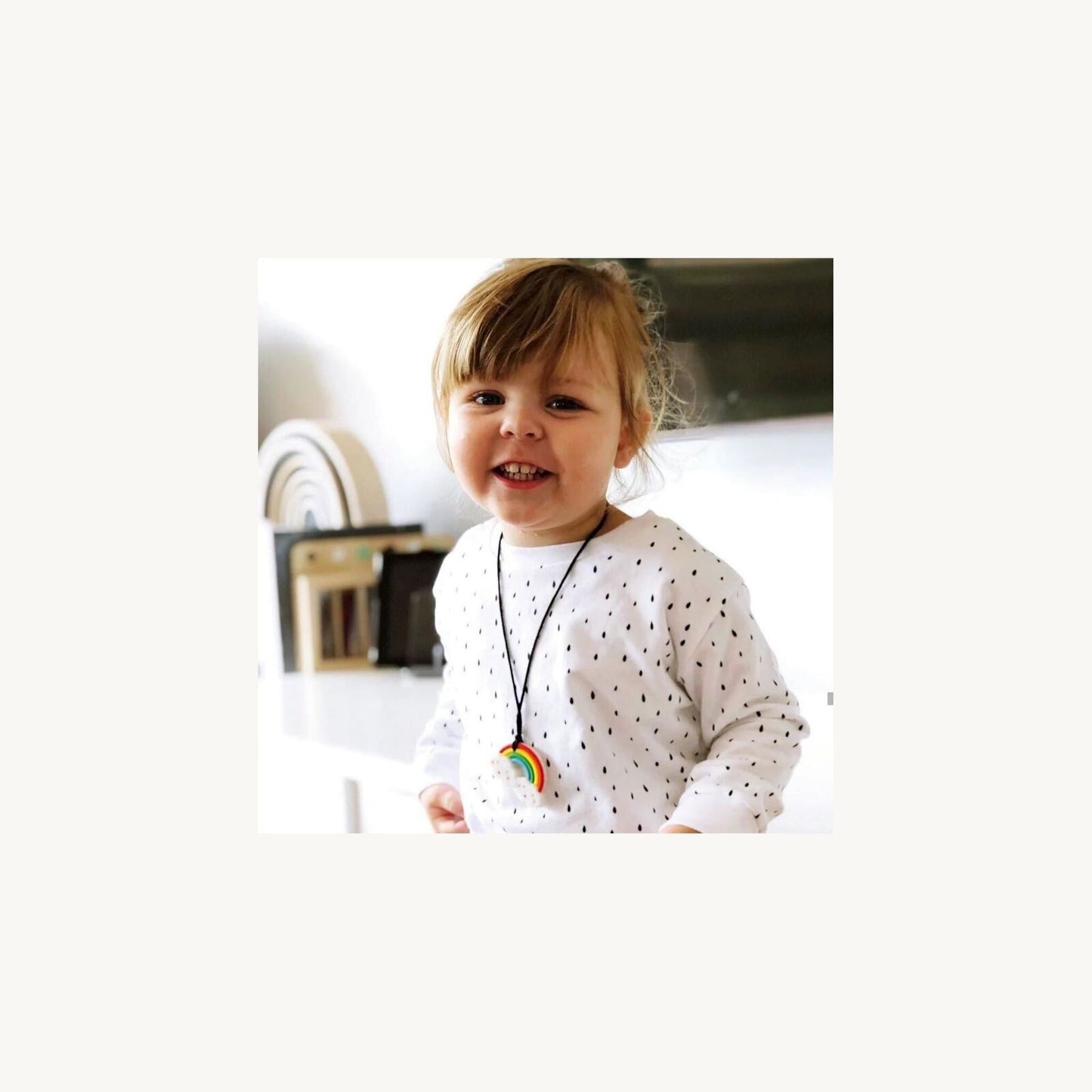 Rainbow Chew Pendant Bright – children's product by Jellystone | Aster & Ruby