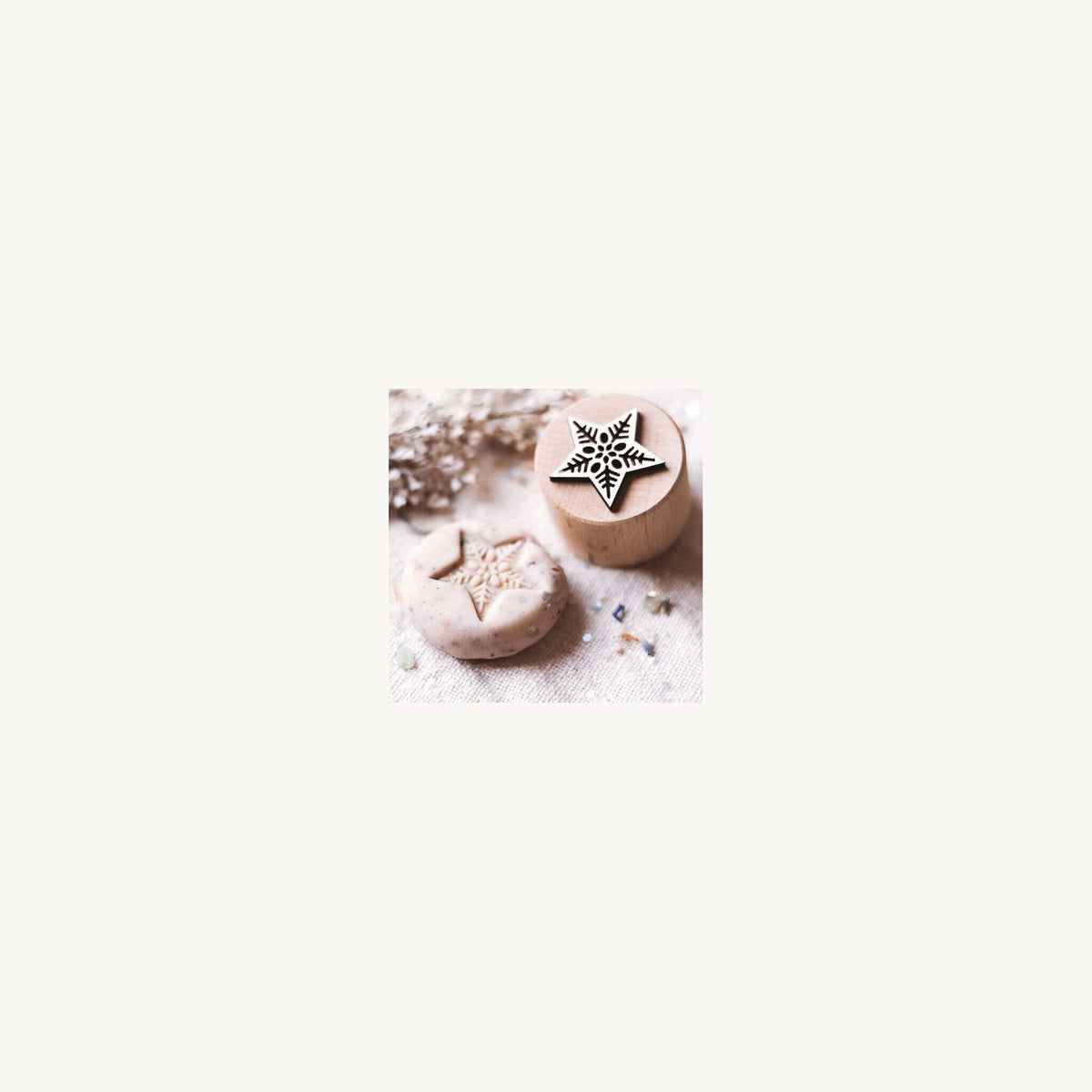 Let Them Play Wooden Stampers Christmas | Aster & Ruby