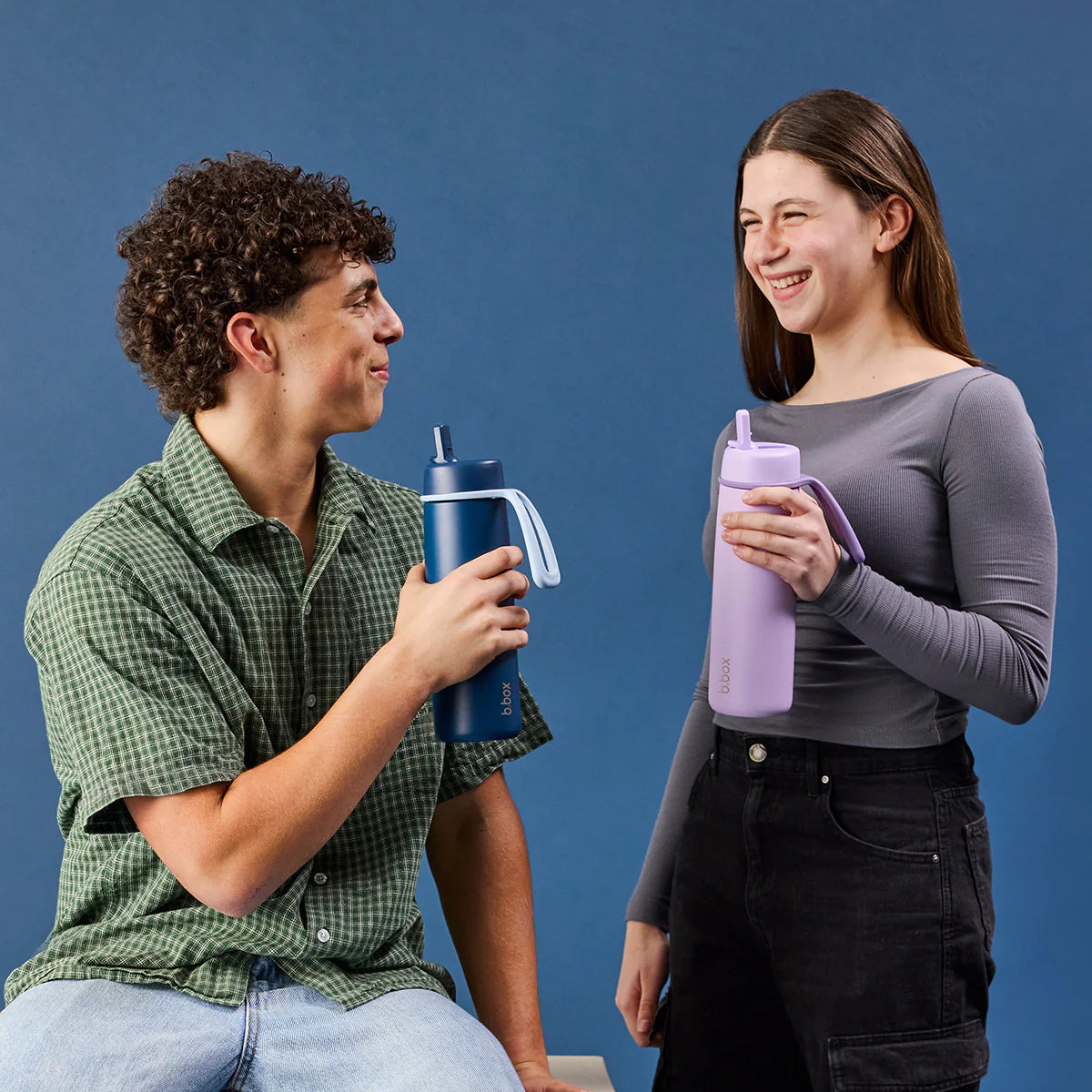 b.box Insulated Flip Top Bottle 690ml | Aster & Ruby