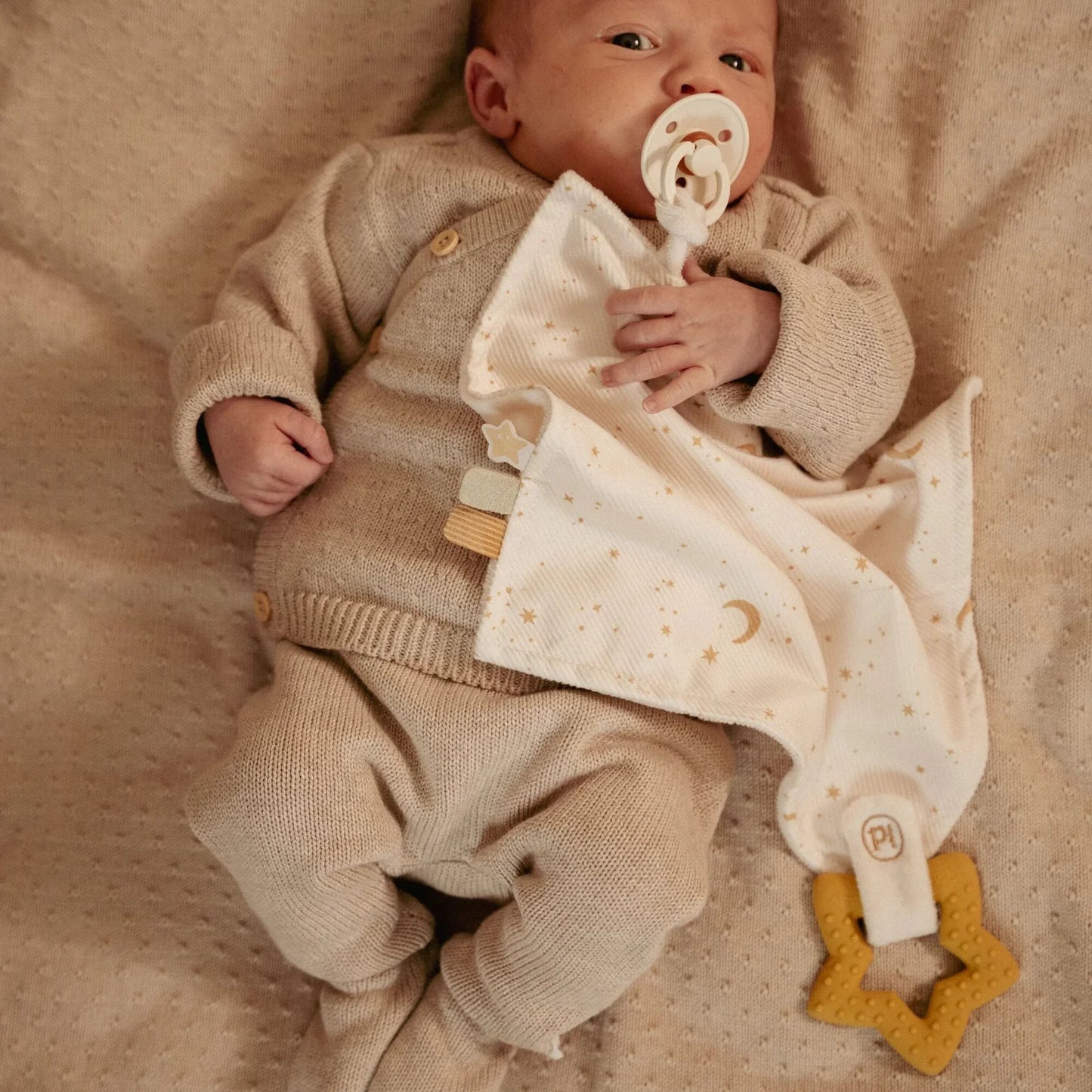 Cuddle Cloth with Teething Ring