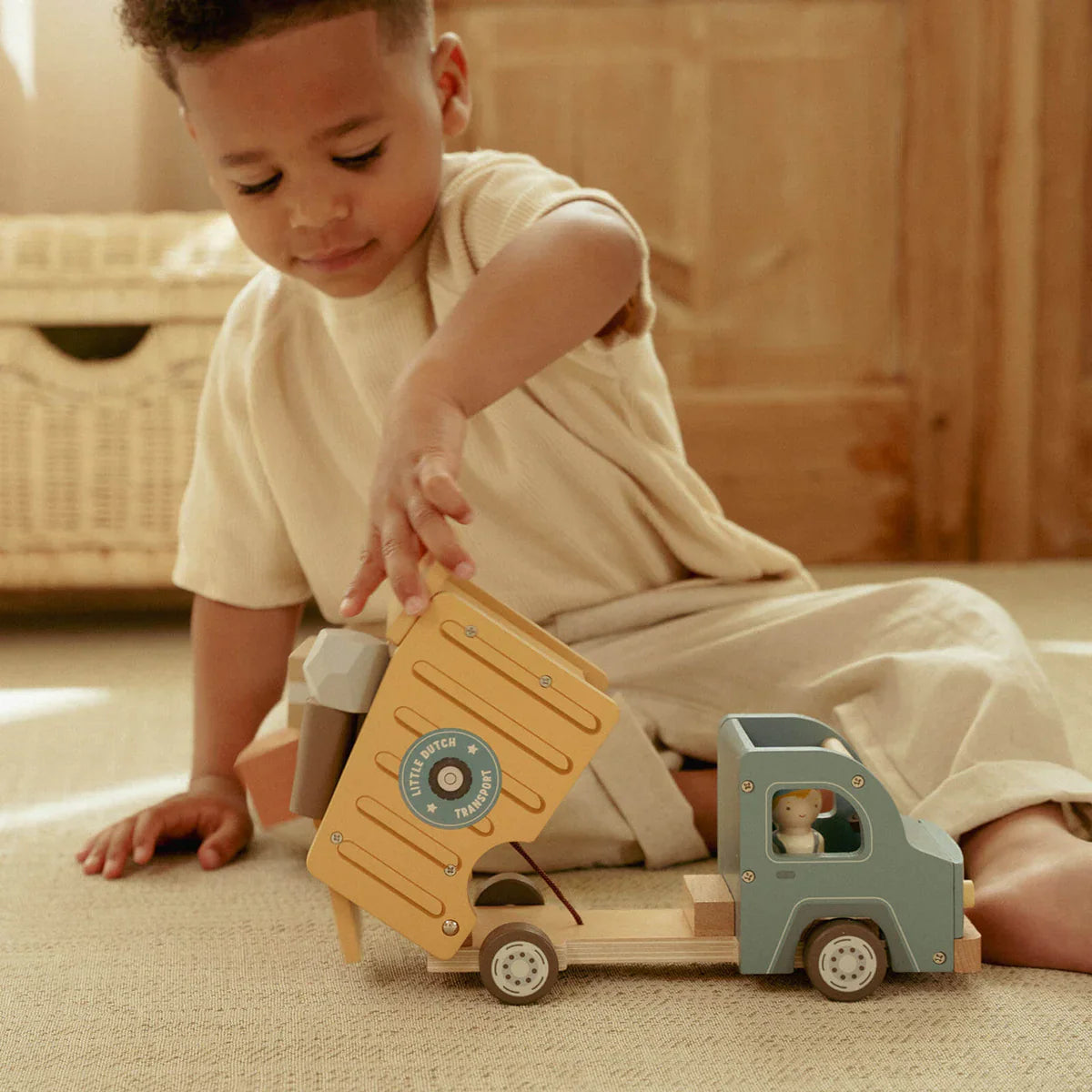 Wooden Garbage Truck