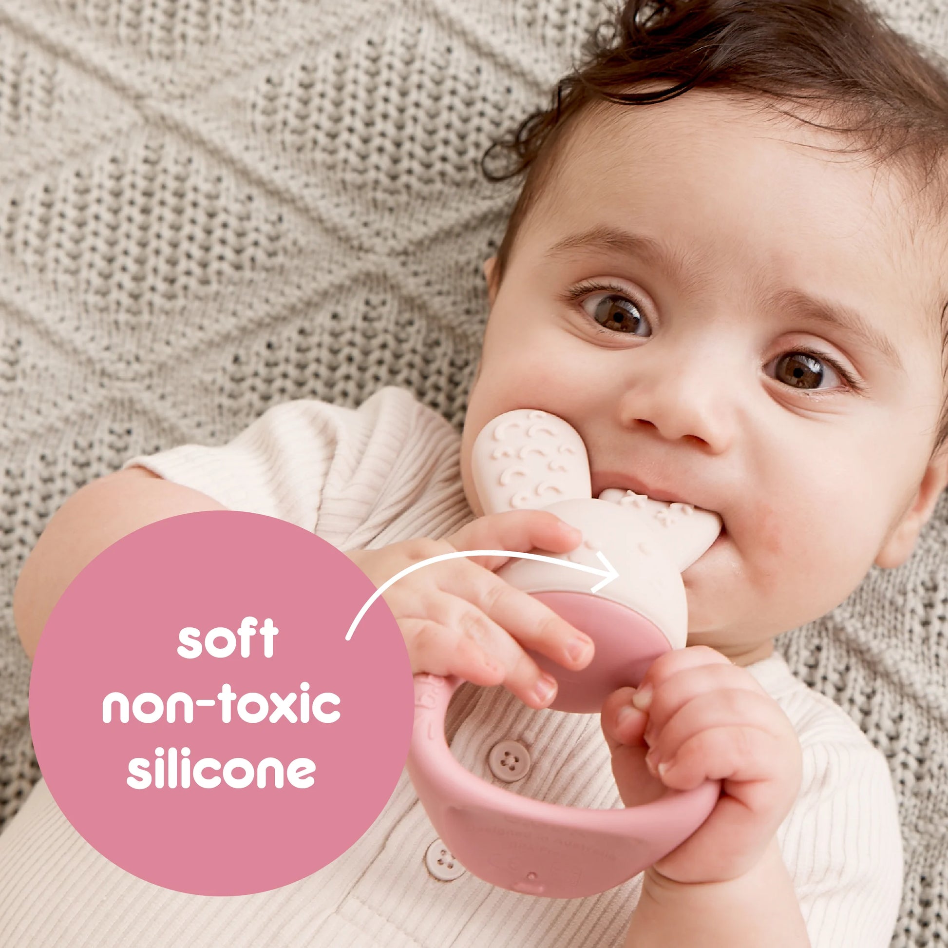 b.box Chill & Fill Teether Blush | Aster & Ruby