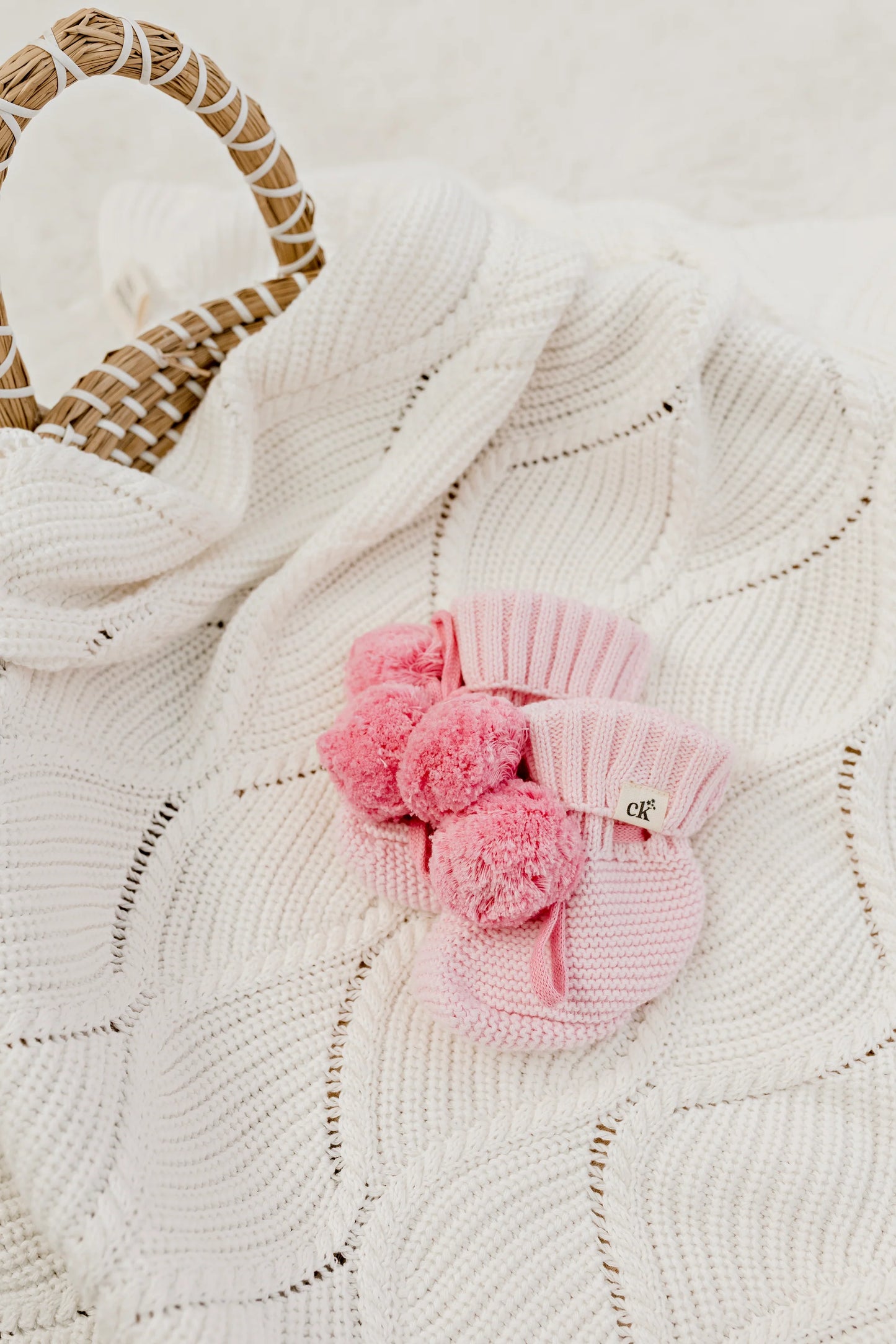 Knit Booties | Pink Poms