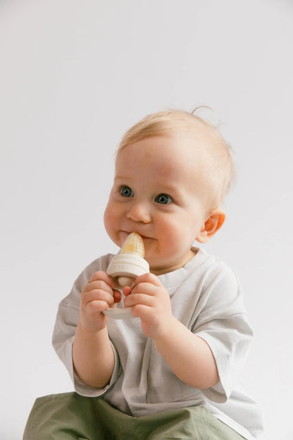 Baby Feeder - Ivory - Aster & Ruby