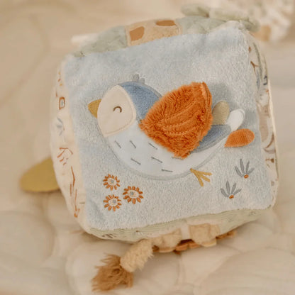 Safari Friends Soft Activity Cube