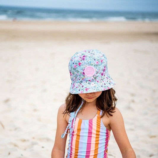 Reversible Bucket Hat Meadow-Aster & Ruby