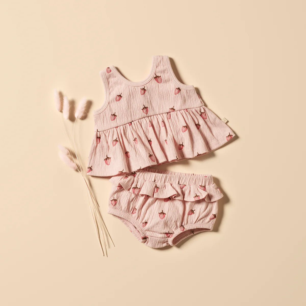 Strawberry Kisses Organic Ruffle Set - Aster & Ruby