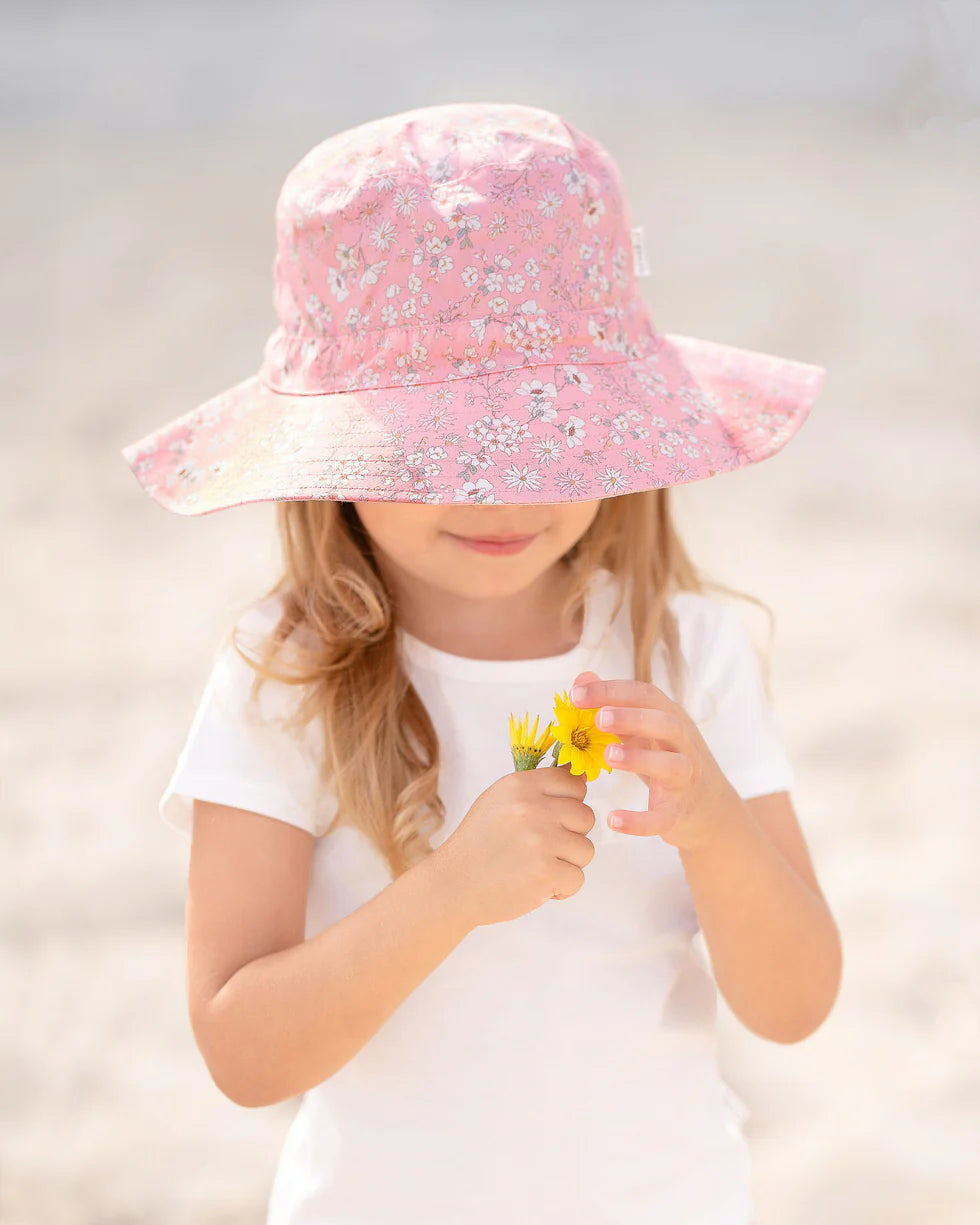 Toshi hat – Sunhat Eva Blossom from Aster & Ruby