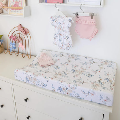 Sweet Swallows Organic Bassinet Sheet / Change Pad Cover