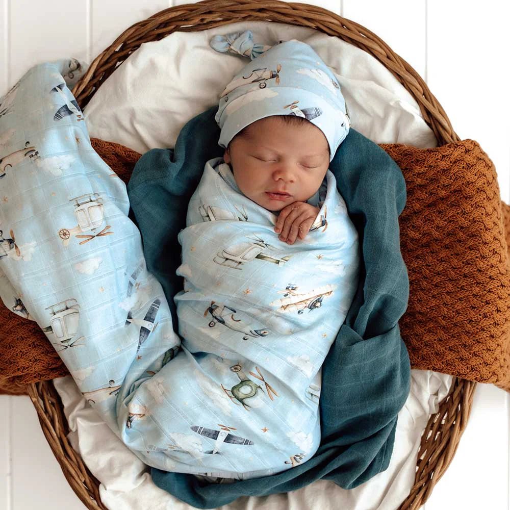 Taking Flight Organic Muslin Wrap - Aster & Ruby
