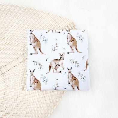 Kangaroo swaddle hot sale