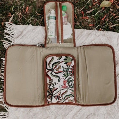 OiOi Change Clutch Jungle Cream